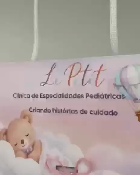 Sacola com alça de cordão para clínica pediátrica